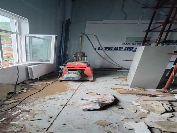 辽中地基基础下沉墙体裂缝加固注浆顶升施工